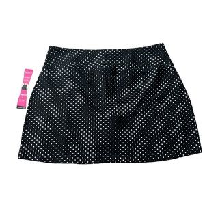 Skirt - TEEZHER Skinny Skort smooths and slims - invisible panel  ITEM#10-25